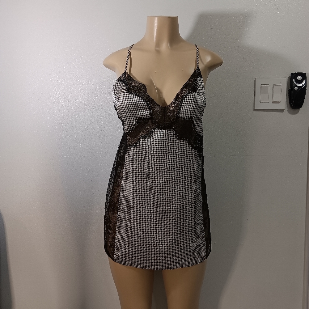 Victoria's Secret Blk/Wht Checkered Lace Nightgown / Nightie / Nightdress. NWT